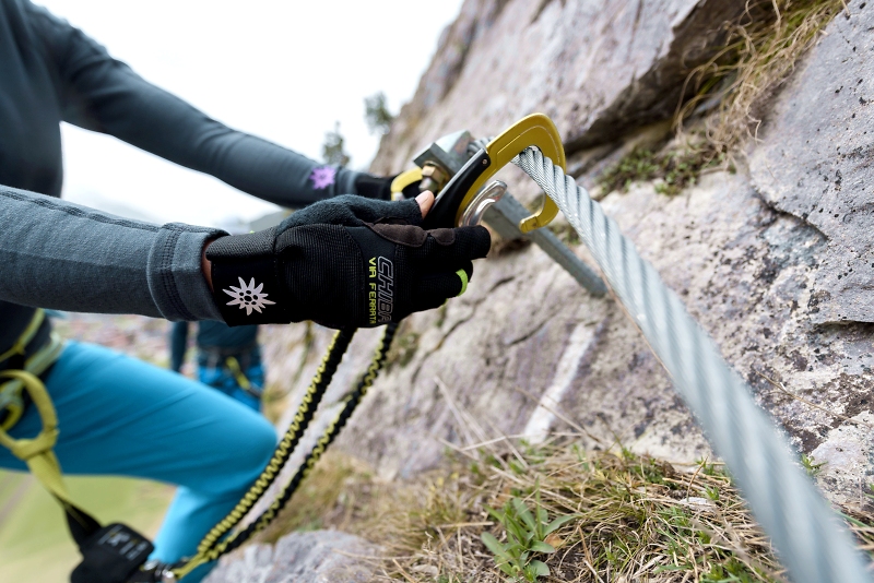 Sicherheit beim Klettersteiggehen / Foto: Wolfgang Ehn DAV