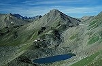 Hexenseehuette gegen Hexensattel und Masnerkopf