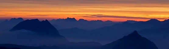 [10] Morgenrot am Dachstein ©Herbert Raffalt