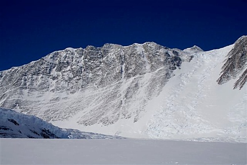 Mount Vinson / Foto: andyholzer.com © Deutscher Alpenverein Sektion Rheinland-Köln