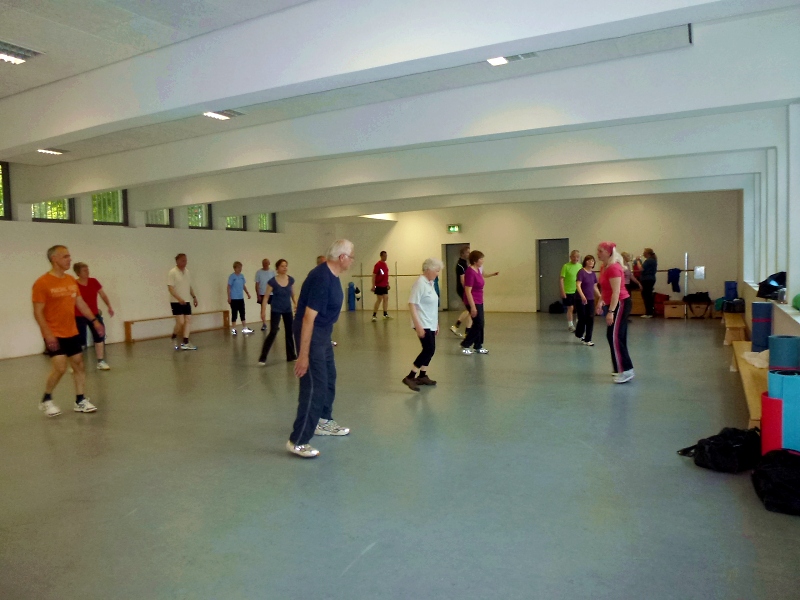 Aktiv mit der Sportgruppe in M%C3%BCngersdorf