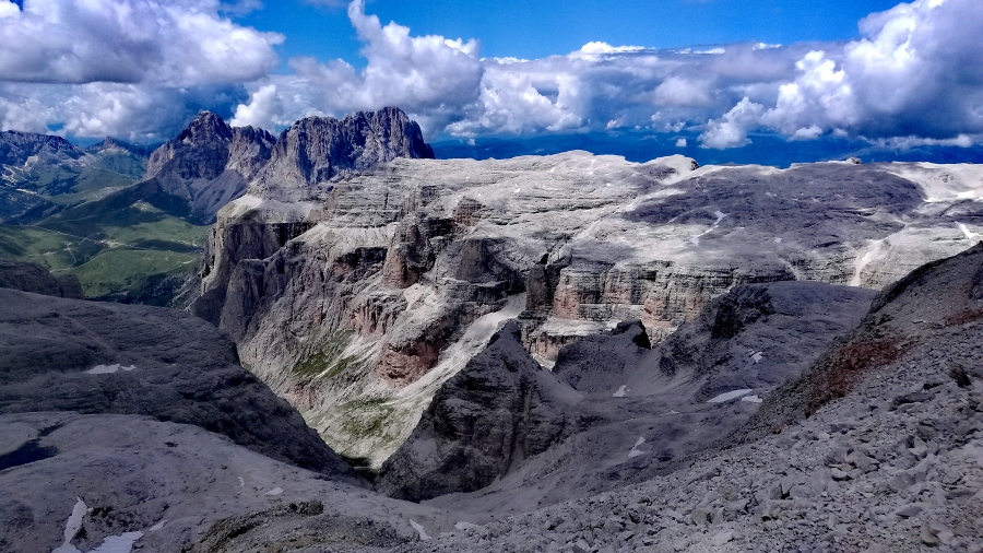 Magnus Marks: Wolkenschatten %C3%BCber Sella und Langkofel