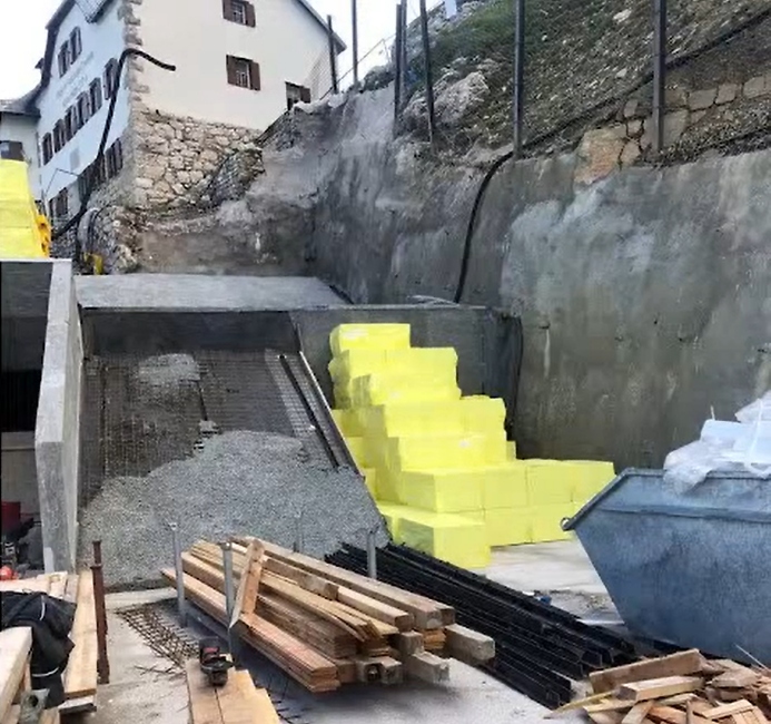 Gro%EF%BF%BD%EF%BF%BDbaustelle neue Seilbahnstation unterhalb der K%EF%BF%BD%EF%BF%BDlner H%EF%BF%BD%EF%BF%BDtte - Foto: AVS