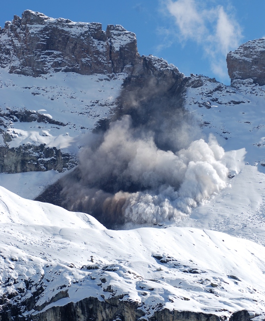 Brckelnde Berge - Jrg Meyer