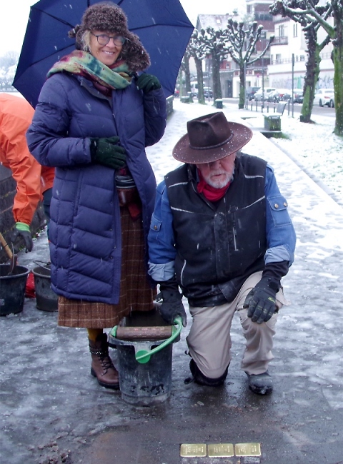 Ruth Tonn-Mendelson und Gunter Demnig / Foto: Hanno Jacobs