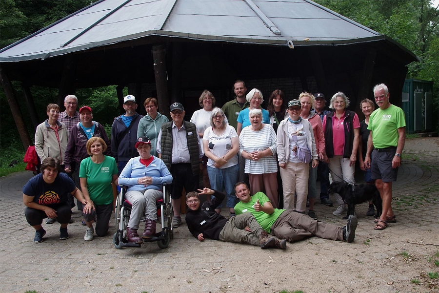Alpen.Leben.Menschen.Inklusion.Wandern / Foto: Hanno Jacobs