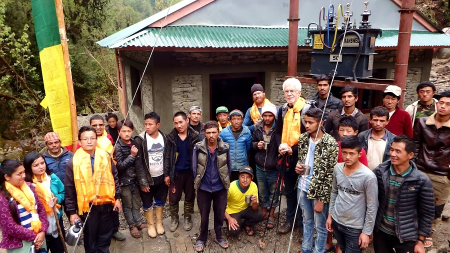 Vereinsmitglieder vor Ort / Foto: Namgel Sherpa/Nepalhilfe Bonn