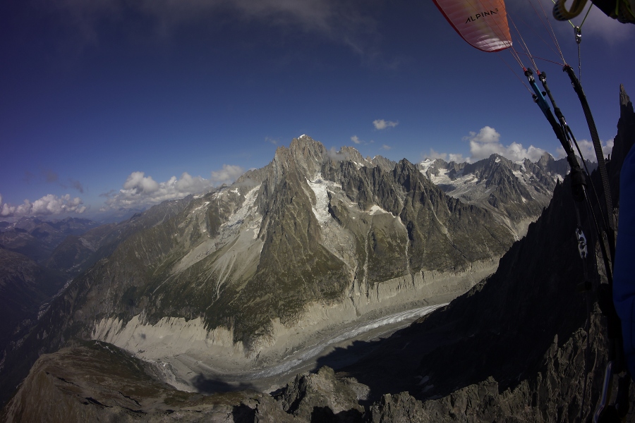 AlpinVisionen: Helmut Achatz - Eagle Wings - Protecting the Alps