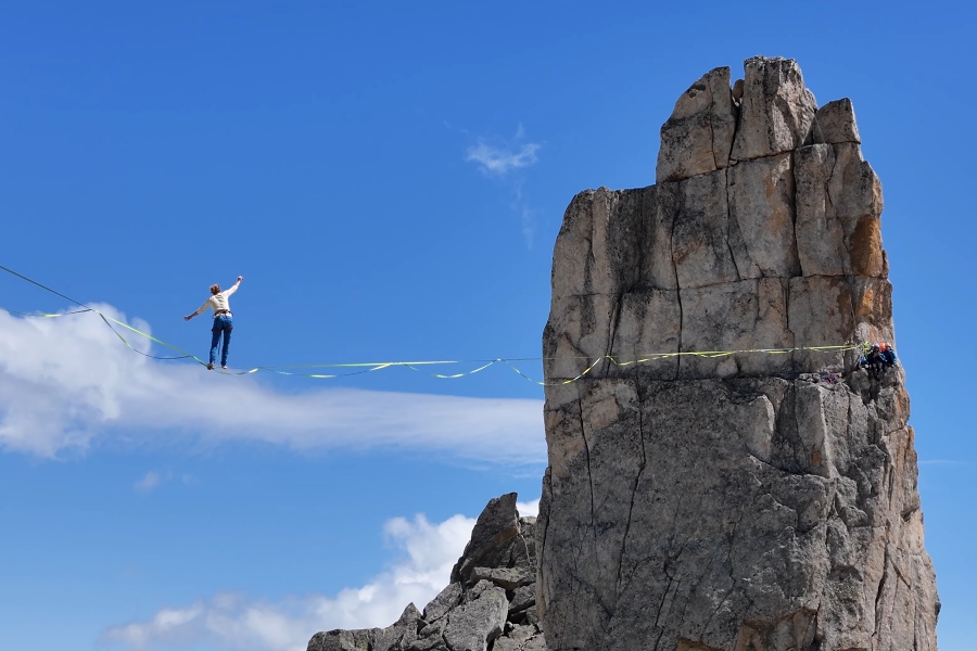 AlpinVisionen: Impossible is Nothing - Das Slacklinen in neue H%C3%B6hen bringen - Lukas Irmler