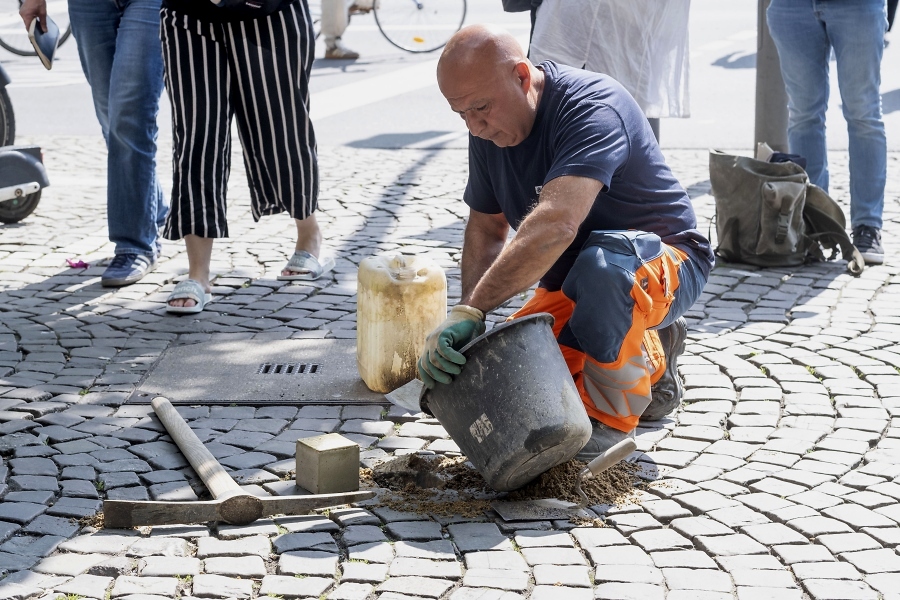 Stolpersteinverlegung f%C3%BCr Dr. Leopold Seligmann / Foto: Simone Szymanski/DAV