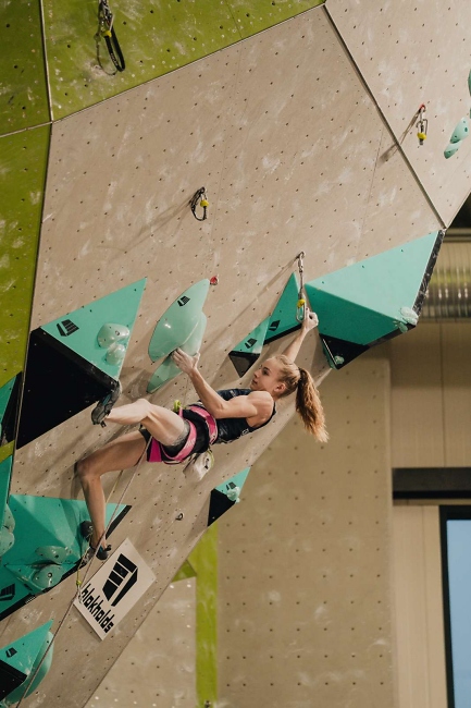 Deutsche Meisterschaft Lead: Anna Maria Apel / Foto: DAV/Pavlo Vekl