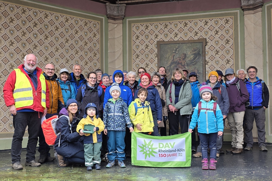 Auf dem R%C3%B6merkanal- und Jakobsweg / Foto: DAV Rheinland-K%C3%B6ln
