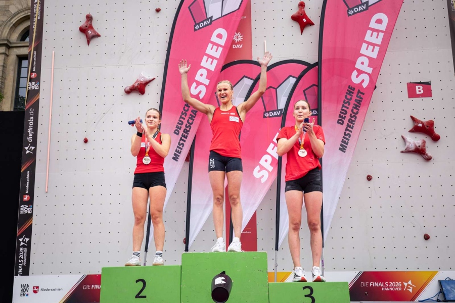 Nele Thomas (Rheinland-K%C3%B6ln), Mina Josephine Schultz (D%C3%BCsseldorf), Emilia Briel (Wuppertal) / Foto: DAV/Xaver Quintus