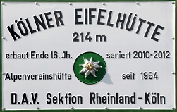 Hüttenschild Kölner Eifelhütte © Deutscher Alpenverein - Sektion Rheinland-Köln - Kölner Alpenverein