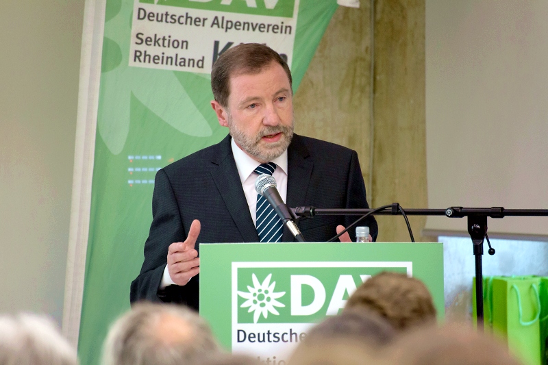 Dr. Werner Jung, Direktor des NS-Dokumentationszentrums der Stadt K%C3%B6ln / Foto: Philipp Hesse