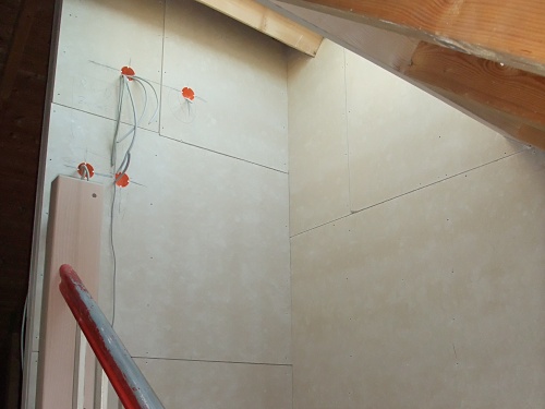 01.11.2011: Brandschutzma%EF%BF%BD%EF%BF%BDnahmen oben, am Ende der Treppe, unter dem Rauch-W%EF%BF%BD%EF%BF%BDrme-Abzug / Foto: DAV Rheinland-K%EF%BF%BD%EF%BF%BDln