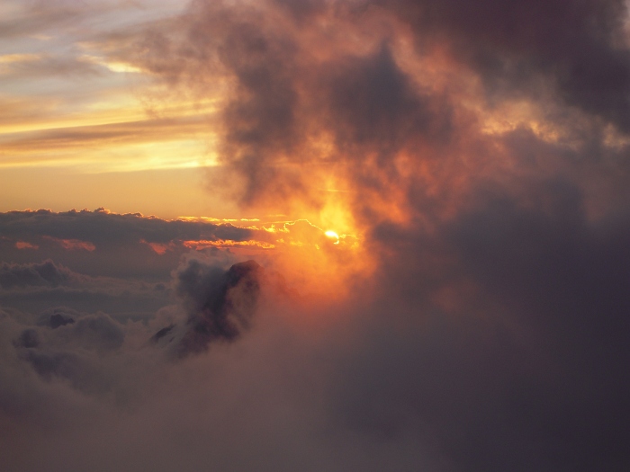 [71] Sonnenuntergang auf dem Piz Boe / Foto: Kalle Kubatschka