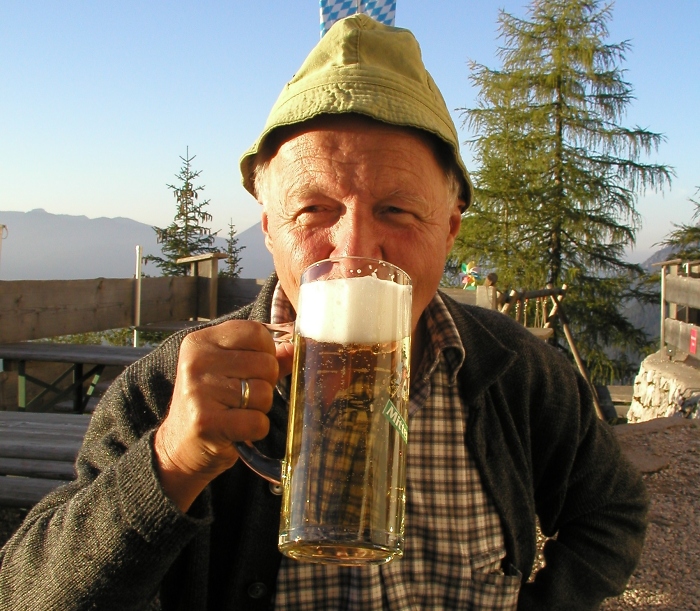 [215] Prost Hans-Dieter! / Foto: Kalle Kubatschka